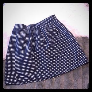 Aina Be navy skirt w/pinwheel design